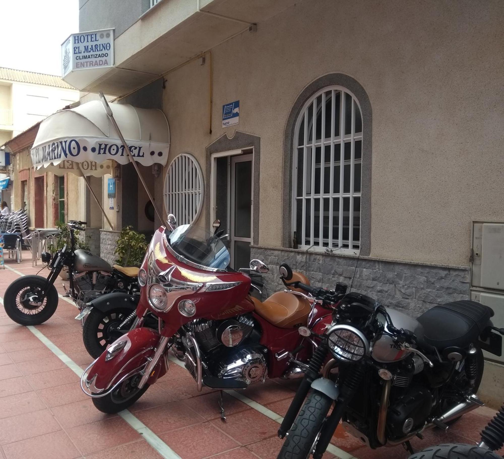 Hotel El Marino Santiago De La Ribera Kültér fotó